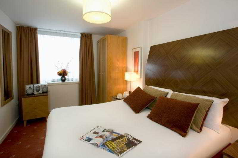 Premier Suites Manchester Kamer foto